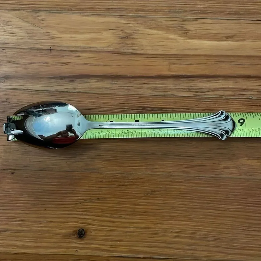Towle Colonial Plume Stainless Serving Spoon Tablespoon 8 5/8